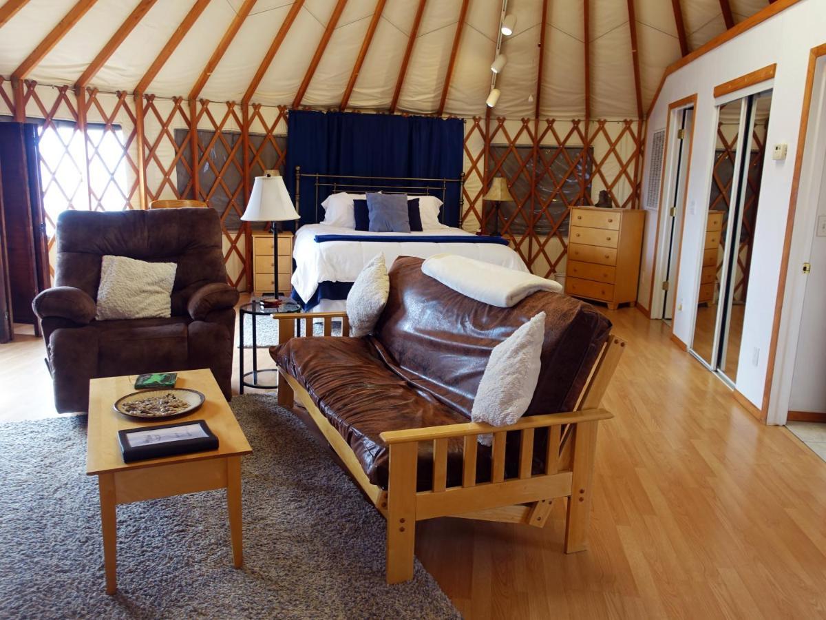 Stonewind Retreat Villa Chester Bagian luar foto
